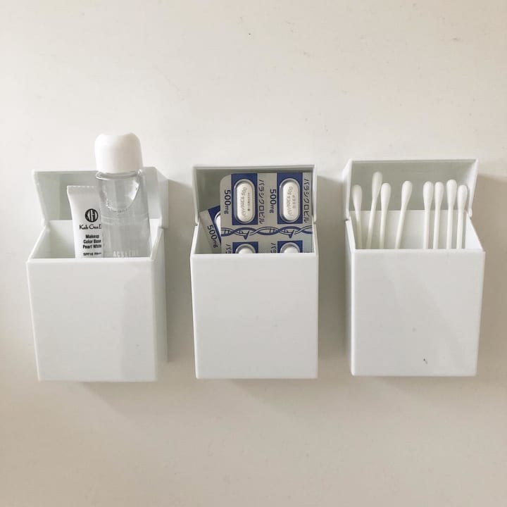 セリアetc ですっきり 家族みんながわかりやすい薬収納アイデア Folk