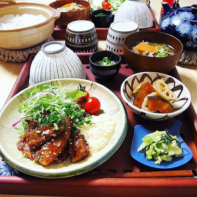 マグロの甘辛揚げ タルタルソース添え