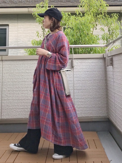 チェックシャツの秋コーデ特集 おしゃれな大人女子の着こなしをご紹介 Folk