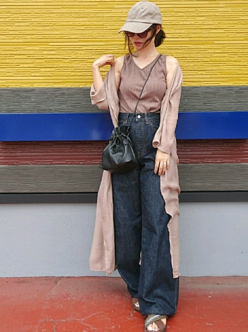 ユニクロ ワイドフィットカーブパンツ13