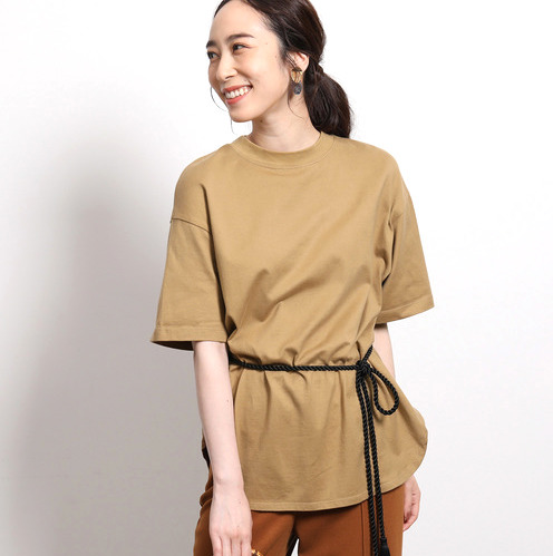 Tシャツ でおしゃれ見え 大人女性におすすめのきれいめtシャツコーデ19選 Folk