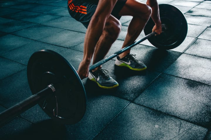 スポーツジムでの出会いはあるの 淡い期待を持っている人が多いジムで仲良くなるための6step 恋愛の法則