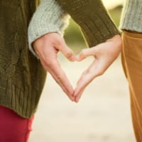 第一印象は何で決まる？初対面の人が判断しているポイント＆良く見せるテクニック