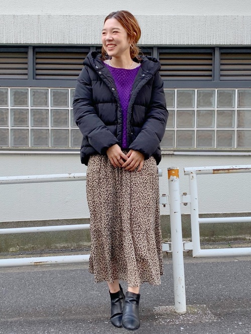 黒ダウンコーデ24選 地味見えしない大人のきれいめな着こなし術をご紹介 Folk