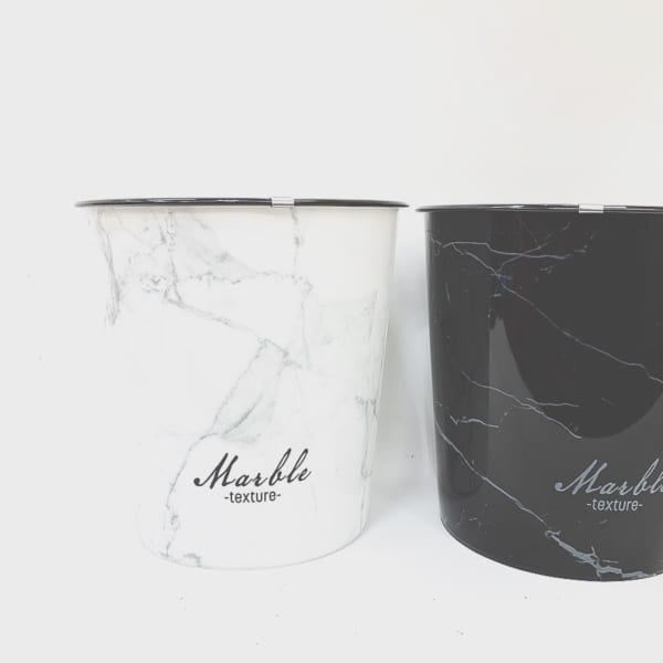 ダイソーetc のリーズナブルなダストボックス おしゃれなインテリアに Folk