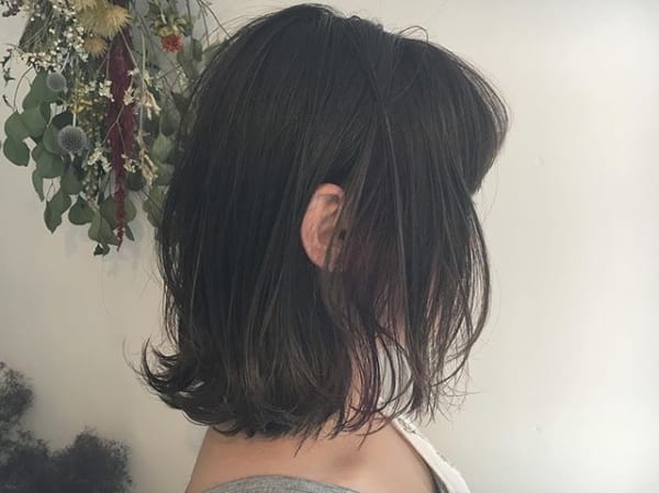 外ハネボブでおしゃれなヘアスタイル