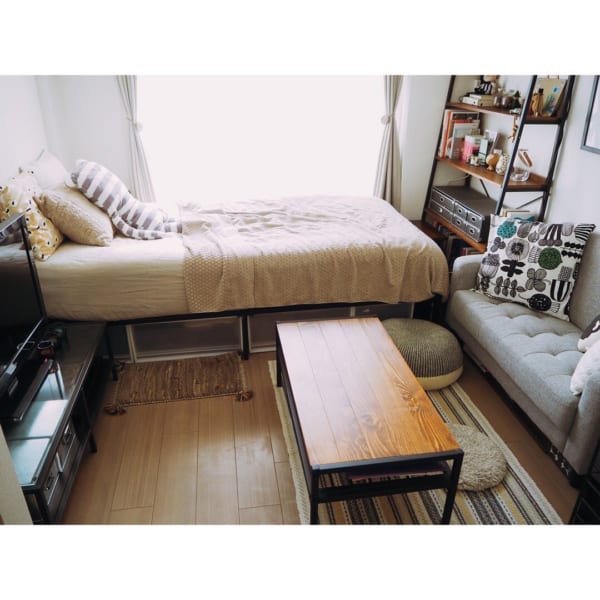 狭い部屋のインテリア実例に学ぶ おしゃれで暮らしやすいコーディネート術 Folk