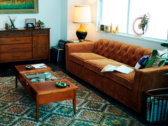 ソファの色で運気をアップ インテリア風水に見る方角と運気別のおすすめカラー Folk