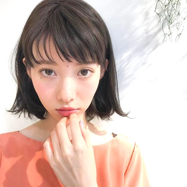 前髪ありボブが大人可愛い 今挑戦したい人気のヘアスタイル特集 Folk