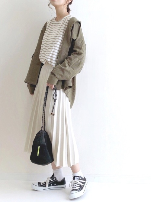 3月のアラサー女子コーデ24選 少し肌寒い季節におすすめのファッション Folk