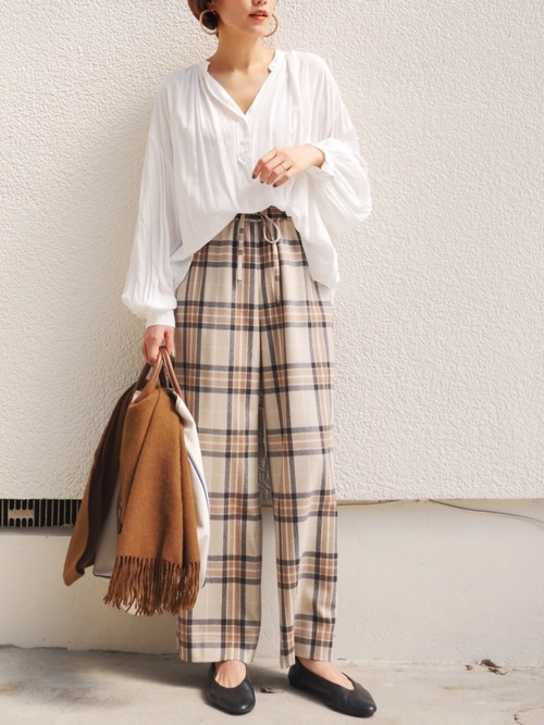 香港 2月の服装24選 参考になる大人女性のおしゃれな旅行コーデをご紹介 Folk