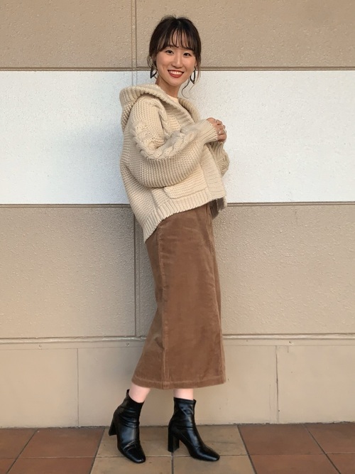 大阪 3月の服装24選 季節感を取り入れた大人女子の褒められコーデ Folk