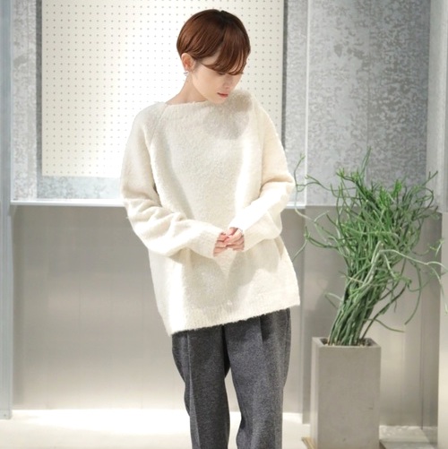 春 テーパードパンツで美脚を叶えよう 最新コーデをカラー別にご紹介 Folk