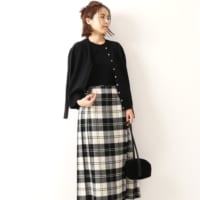 大柄チェックスカートで作る♪大人ガーリーコーデ特集♡