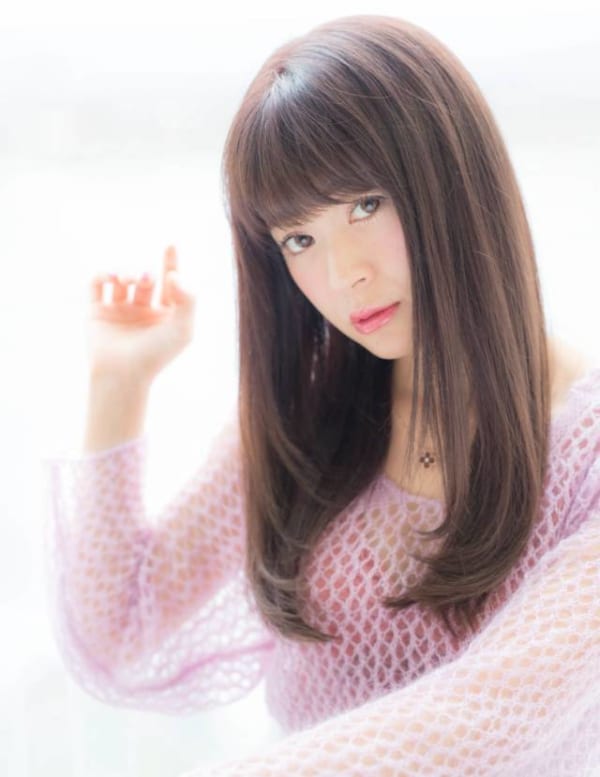 イエベさんに似合う髪色特集 春 秋 タイプ別のおすすめヘアカラーを大公開 Folk