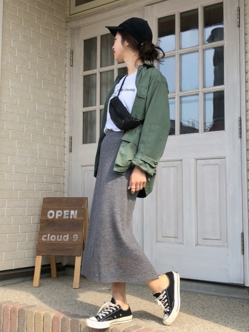 春 30代に似合うキャップコーデ24選 大人の着こなしテクをご紹介 Folk