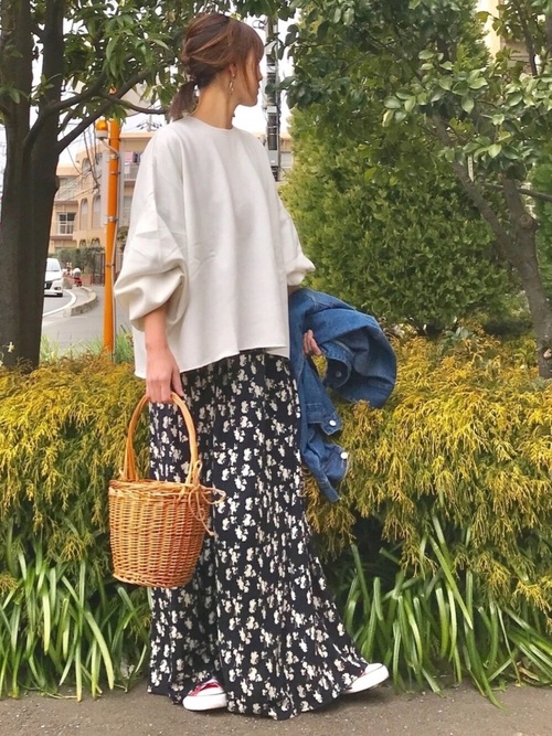 最新 花柄ワンピースで春らしさをget シックな大人コーデ特集 Folk