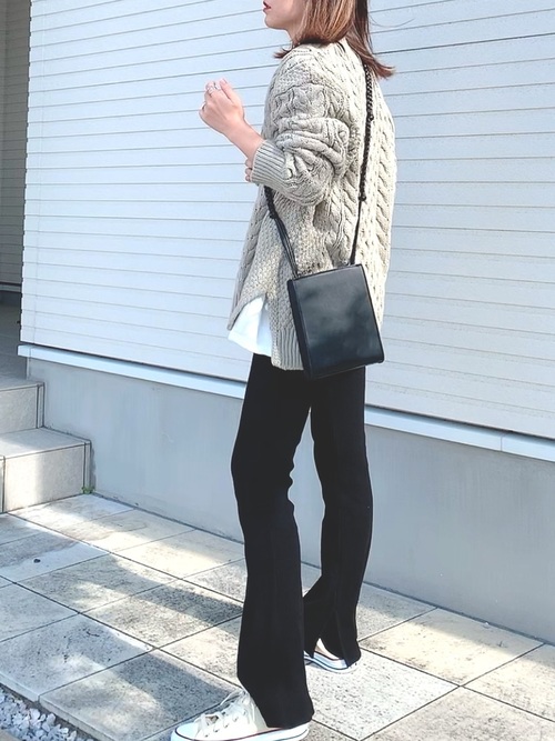 最新 春コーデにはスニーカーが外せない こなれ感のある着こなし24選 Folk