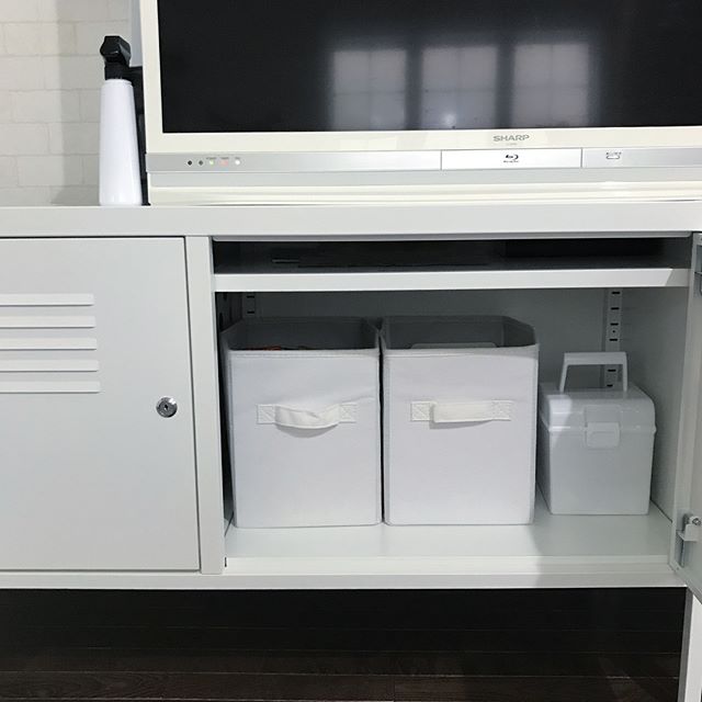 狭いリビングにも似合う安心できる置き場所