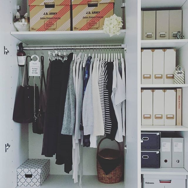 意外と難しいカバン収納 クローゼットを上手に生かしたアイデアでお悩み解決 Folk