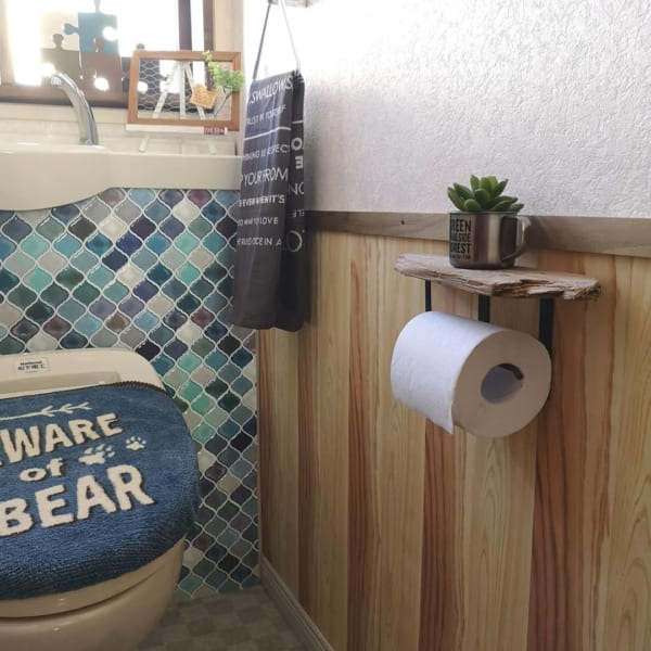トイレットペーパーホルダー