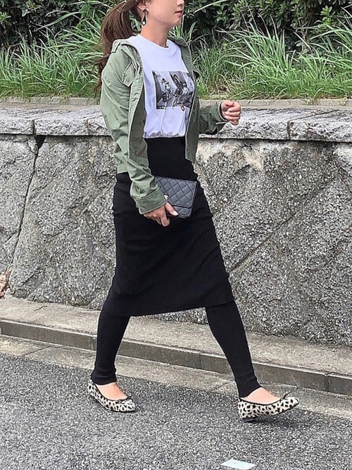 最新 一点投入で大人フェミニン バレエシューズを使った春コーデ特集 Folk