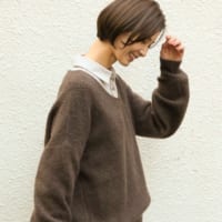 女性らしさをぐんと格上げ♡《ブラウントップス》で作る大人のトレンドスタイル
