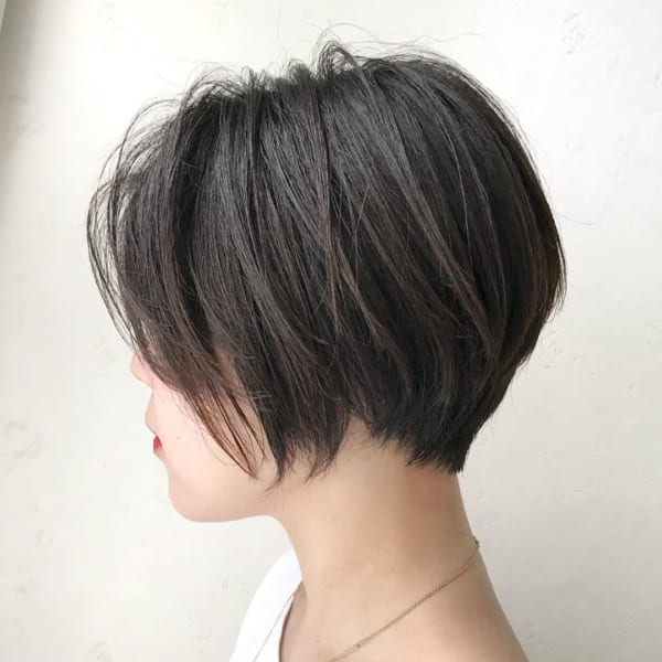 40代×前髪なしショートボブ×グレージュ