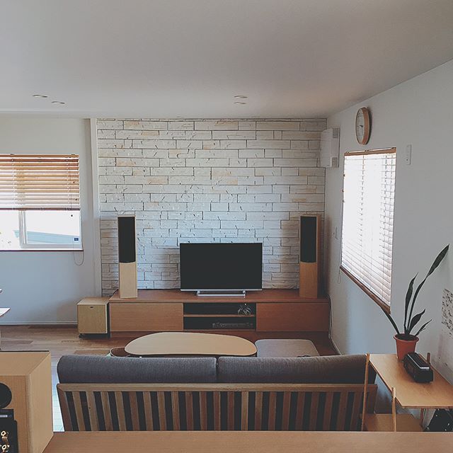 進化した スピーカー のある暮らし おしゃれで機能的なスピーカーをご紹介 Folk