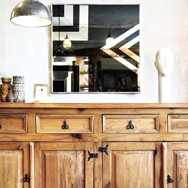 取っ手をおしゃれにdiy アンティークノブで家具の雰囲気を変えてみよう Folk