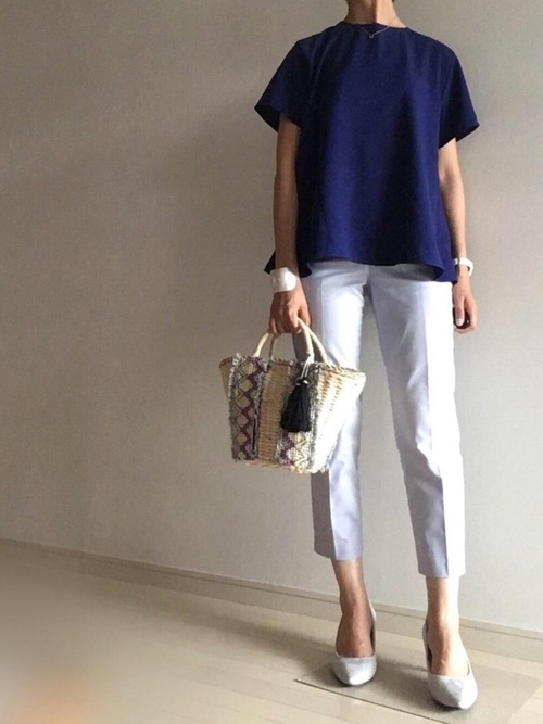 夏のオフィスカジュアルの救世主 ユニクロで作るおしゃれな通勤コーデ集 Folk