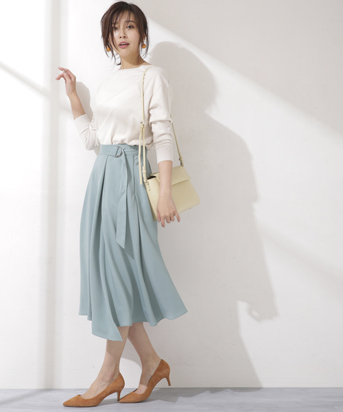 最新 30代は通勤もおしゃれに 参考になるオフィスカジュアルコーデ集 Folk