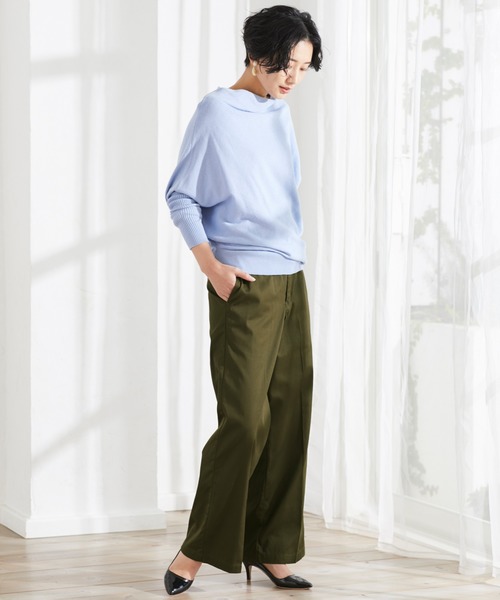 最新 着回し力抜群 チノパンを使ったオフィスカジュアルコーデ特集 Folk