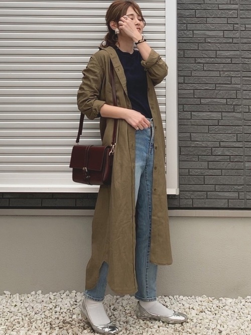 デニム×カーキワンピースコーデ