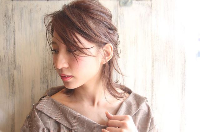 夏仕様のナチュラルハーフアップヘアアレンジ