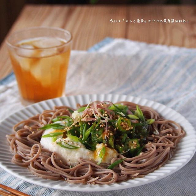 お酒に合う！とろろ蕎麦でオクラの黄身醤油和え
