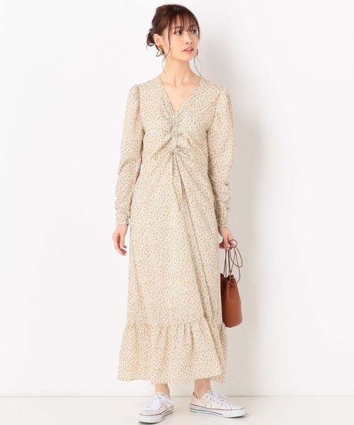ベージュワンピースで女性らしさを手に入れよう お手本コーデ15選 Folk