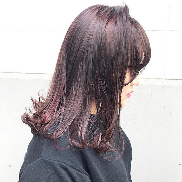 ミディアムに似合う夏のヘアカラー 最新 暑くても爽やかな印象の髪色に Folk ミディアムに似合う夏のヘアカラー 最新 暑くても爽やかな印象の髪色に Folk