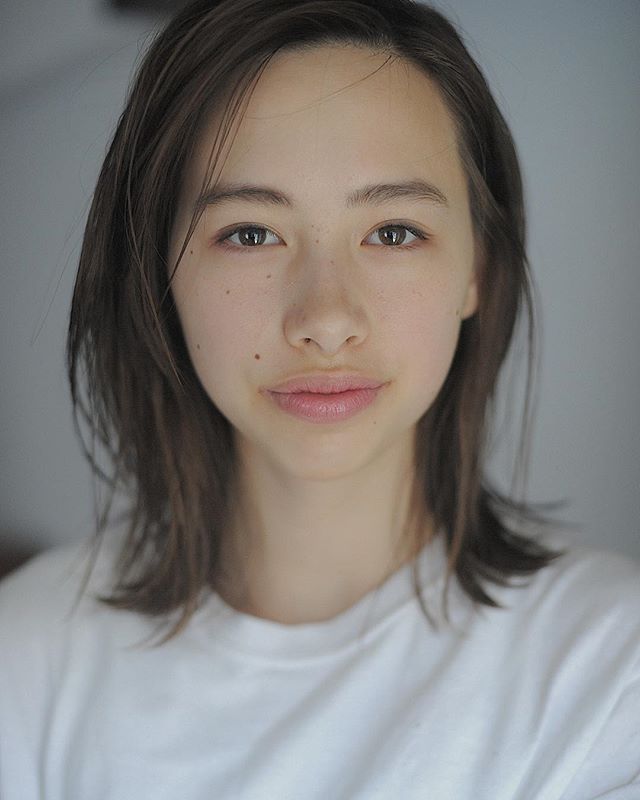 丸顔さんに似合うボブの髪型選 おしゃれ見えが叶う最新のヘアスタイルをご紹介 Folk