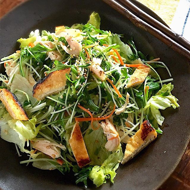 話題の作り置きレシピ!お揚げとささみの和サラダ