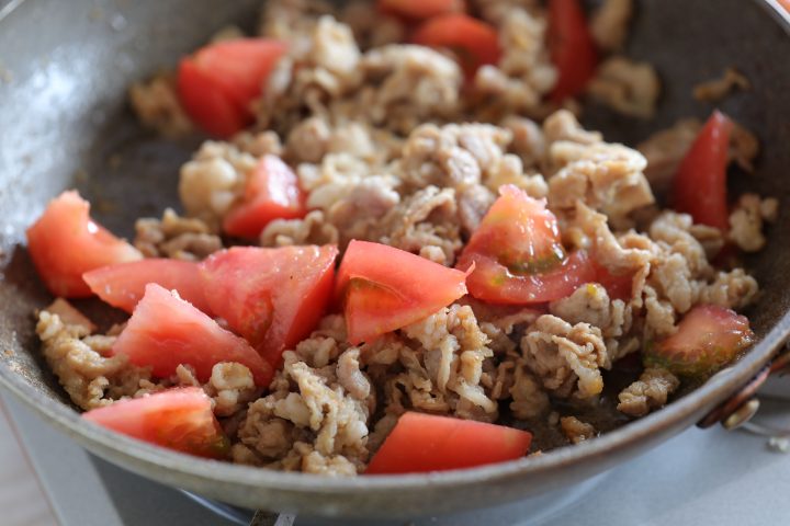 豚バラとトマト焼肉プレートごはん7