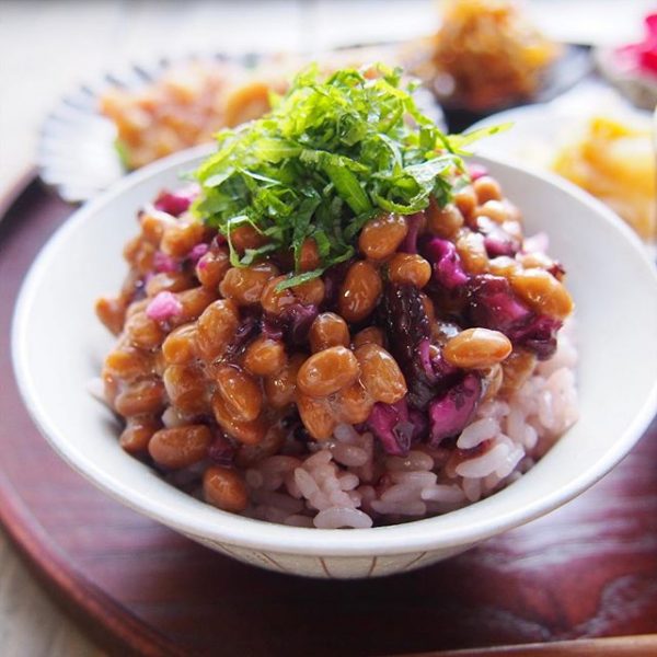 大量消費に！しば漬け入り納豆ごはん