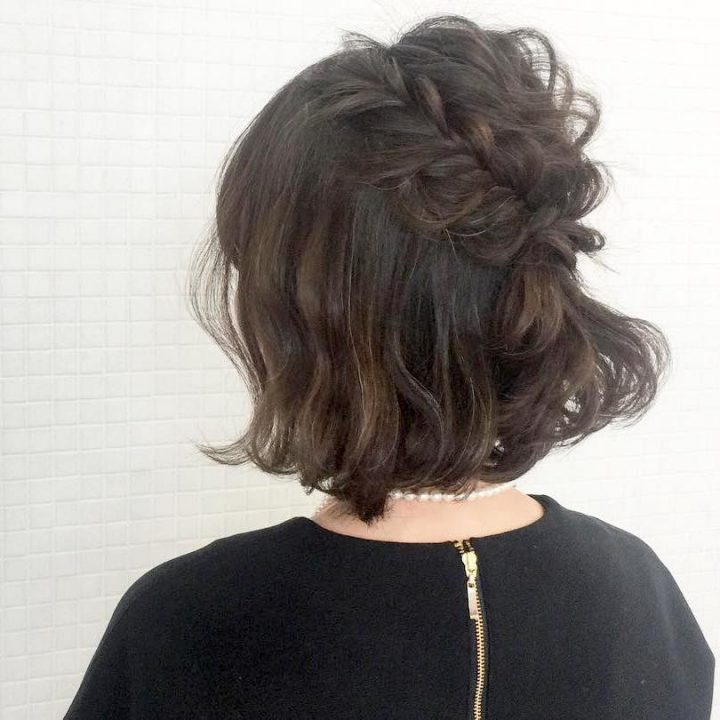 ボブの編み込みヘアアレンジまとめ 大人可愛いが叶う髪型を一挙ご紹介 Folk