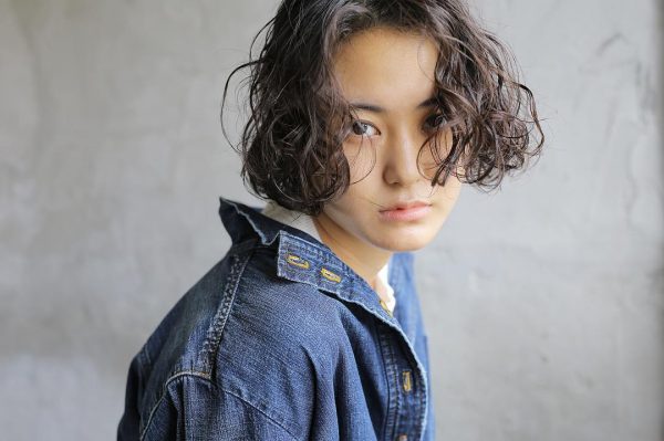 パーマヘアの30代に人気のショートボブ特集4