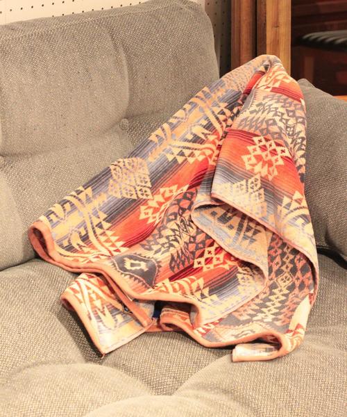 【PENDLETON】トラディショナル柄が美しいブランケット