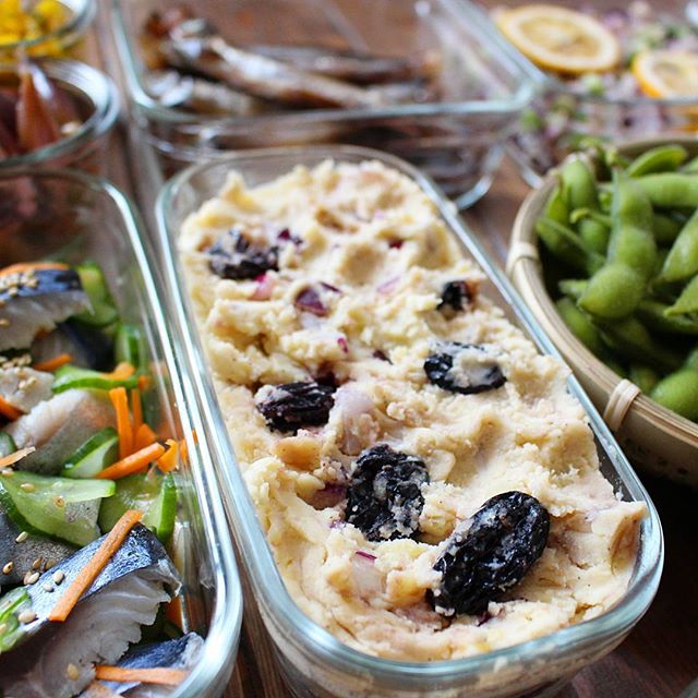 おしゃれな常備菜!ブラックレーズンのポテトサラダ