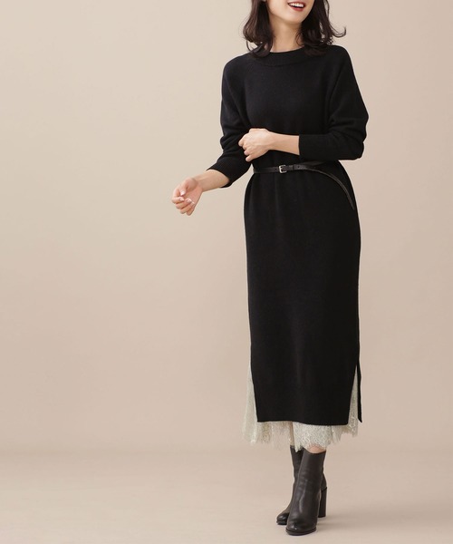 ニットワンピースの服装