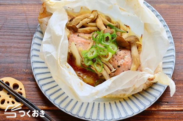 おすすめ！鮭ときのこのバター醤油包み焼き