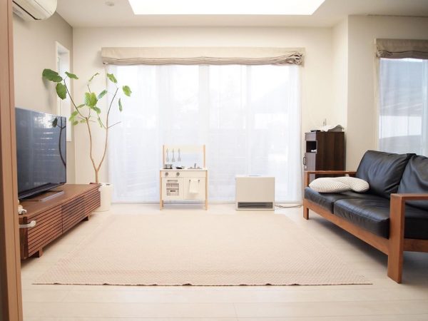 吹き抜けリビング7