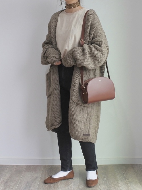 冬のスカーフコーデ 真似しやすいトレンド感満載のおしゃれな着こなし Folk